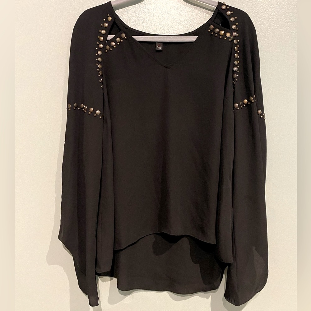 Rock & Republic Black Sheer Blouse Long Sleeve Flowy Metallic Accent Size LARGE